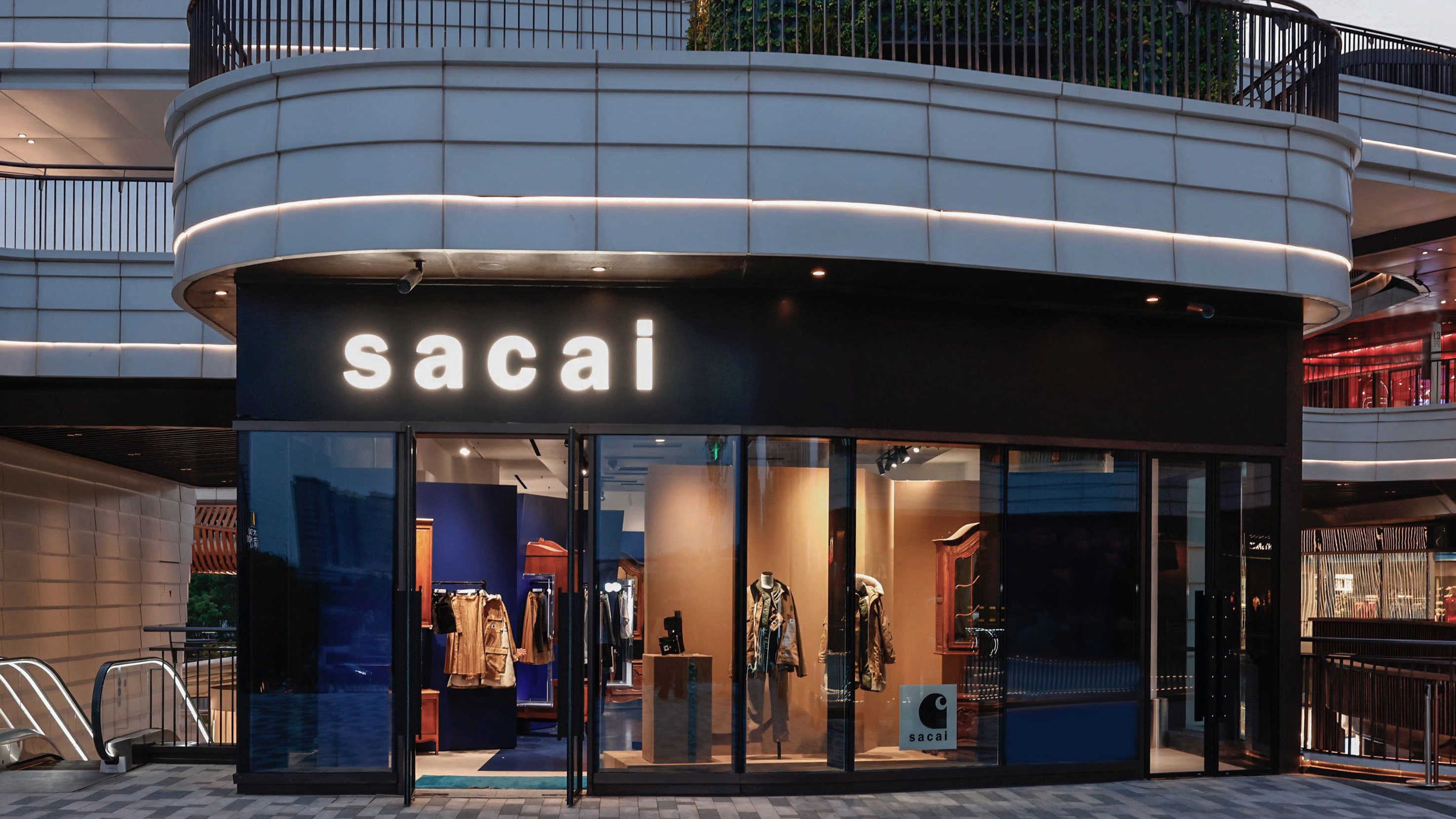  sacai x Carhartt WIP 合作系列登陆上海前滩太古里