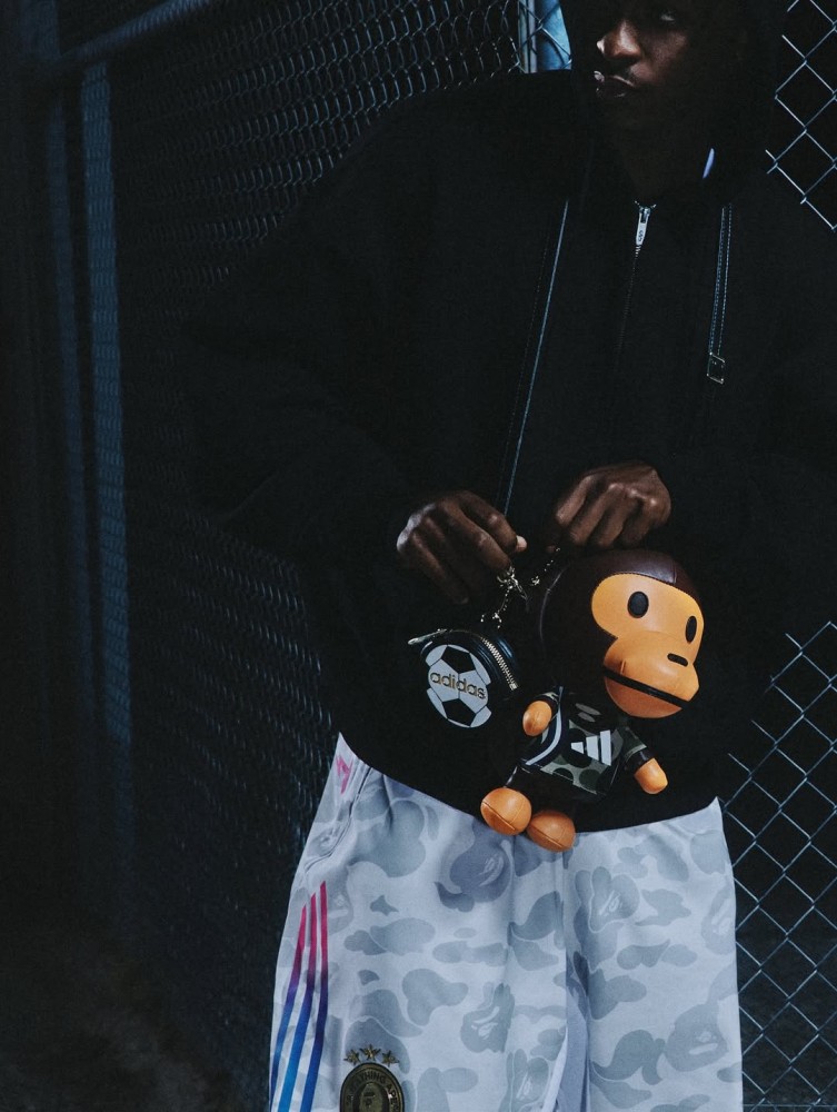 IMAGE VIA BAPE